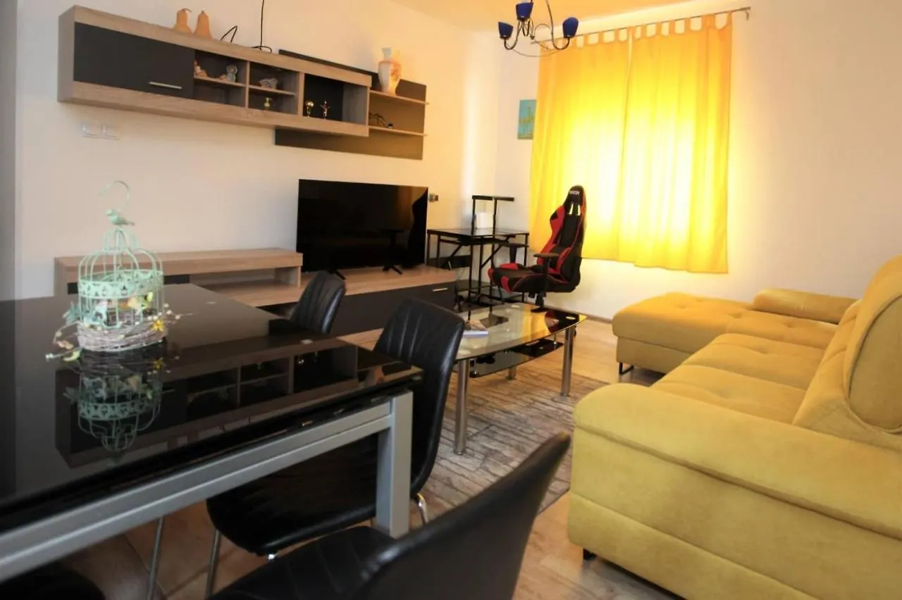 Apartman Mantenjin contacts