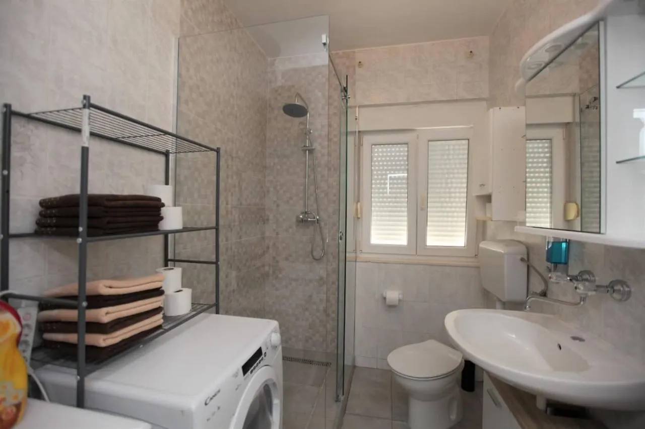 Apartman Mantenjin Trogir